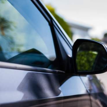 Sustitución de Cristal Lateral en Castro-Urdiales